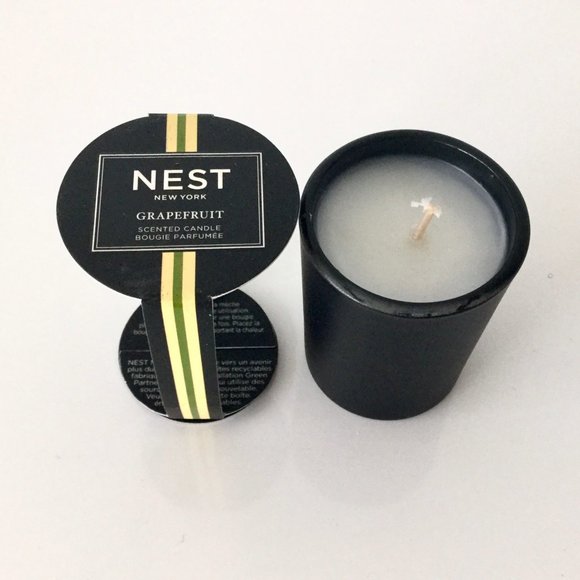 Mini NEST Grapefruit Candle - Picture 1 of 2